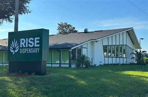Contact. Property Address: 1508 Spring Lake Cove Ln Fruitland Park, FL 34731. (352) 706-5790. View Property Website. Languages: English. Open 10:00 AM - 2:00 PM Today. View All Hours. For Spring Lake Cove Apartments & Senior Cottages.